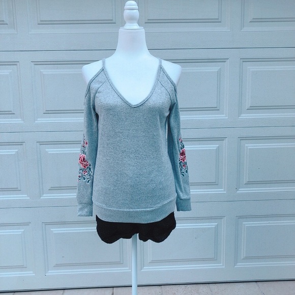 Cold shoulder sweatshirt/ XS - Picture 1 of 4